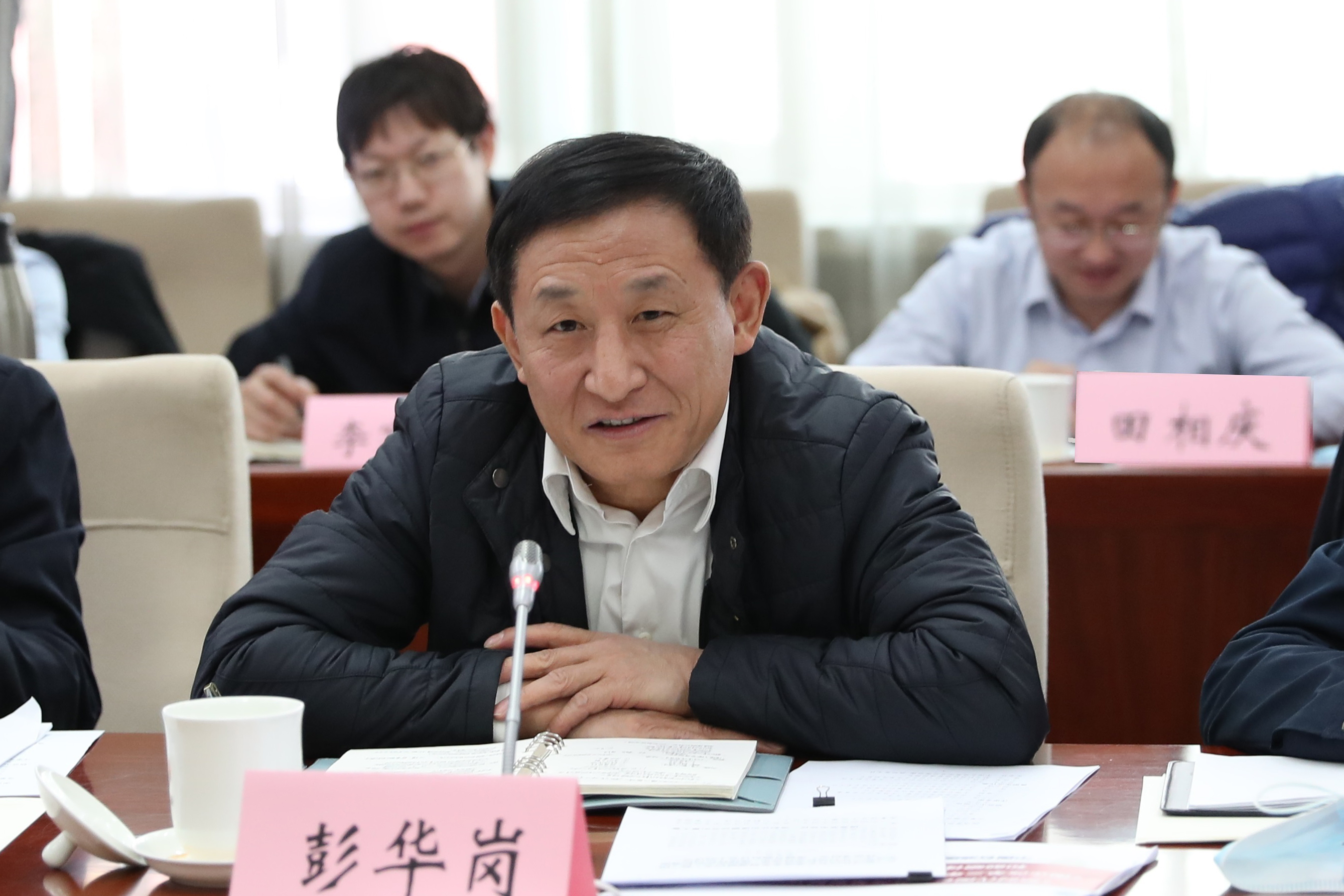 �����ڡ����ʡ����󡢹���ί�����鳤����ҵˢ��